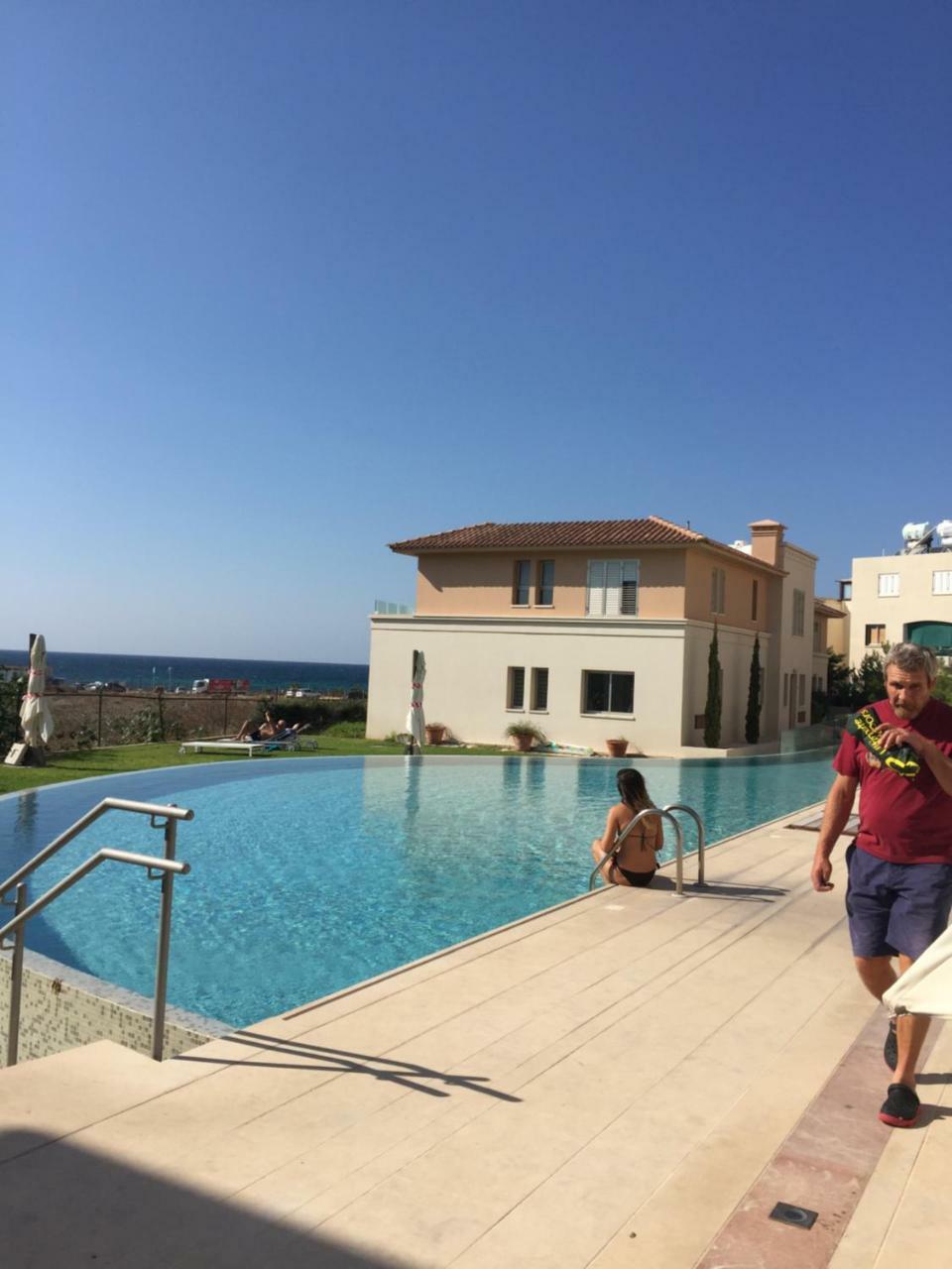 Lingna Luxury Apartment Lighthouse Paphos Kültér fotó