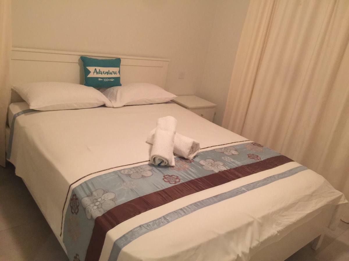 Lingna Luxury Apartment Lighthouse Paphos Kültér fotó